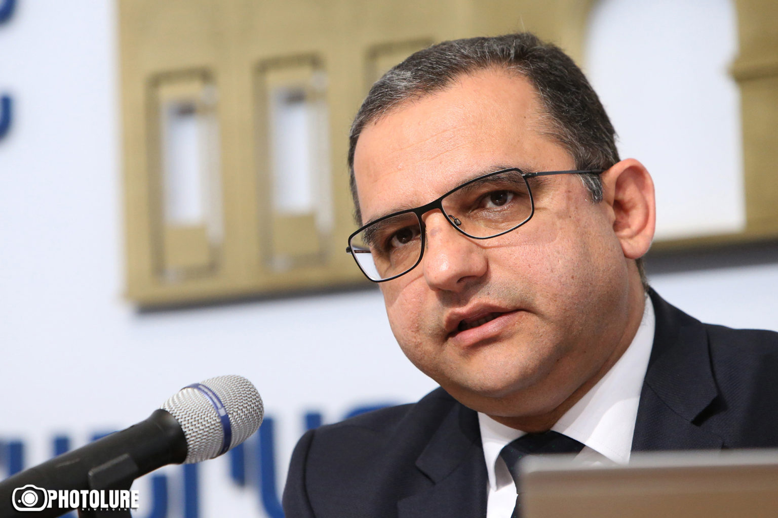 Minister of Economy tenders his resignation – Public Radio of Armenia