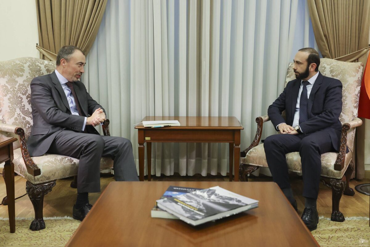 Armenian FM Briefs EU Envoy On Humanitarian Situation Resulting From ...