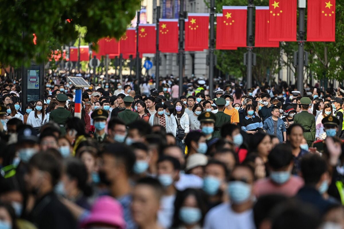 China’s population falls for first time since 1961 – Public Radio of ...