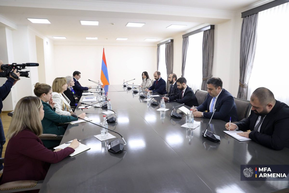 Armenian, US officials review strategic partnership and progress on Washington Agreements